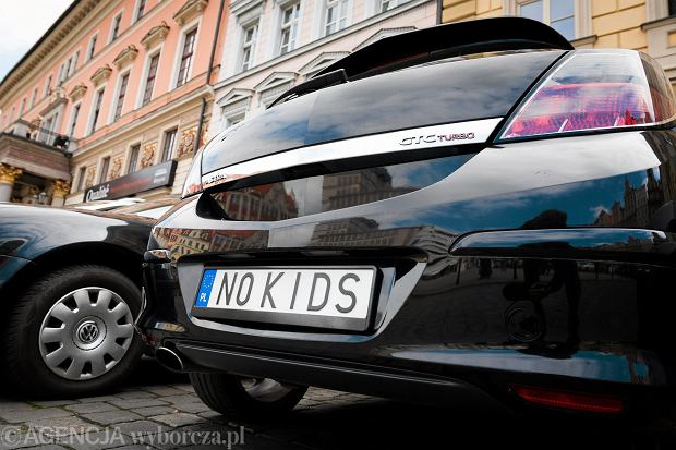Ile kosztuje inną rejestracja?